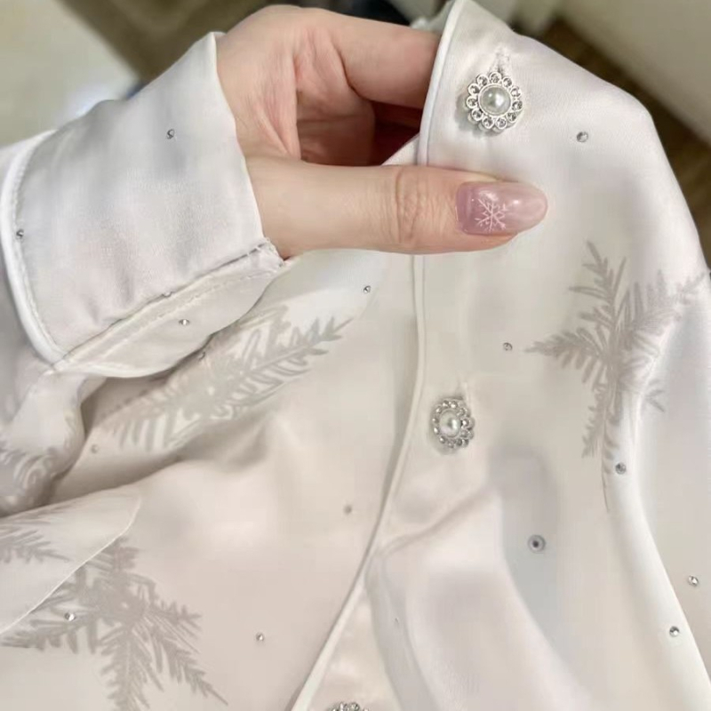 Pidžama set s Ice Silk tkaninom, kardigan stil, premium doživljaj, Turn-down ovratnik, dugi rukavi, duge hlače