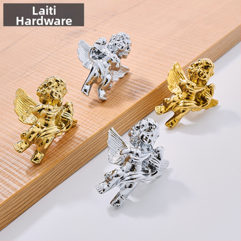 Letti Hardware 5653 mesingana ručka za vrata ormarića – talijanski minimalistički stil.