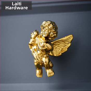 Letti Hardware 5653 mesingana ručka za vrata ormarića – talijanski minimalistički stil.