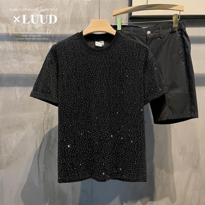 Тениска с кристали, геометричен принт, слим кройка, къс ръкав, копринена материя