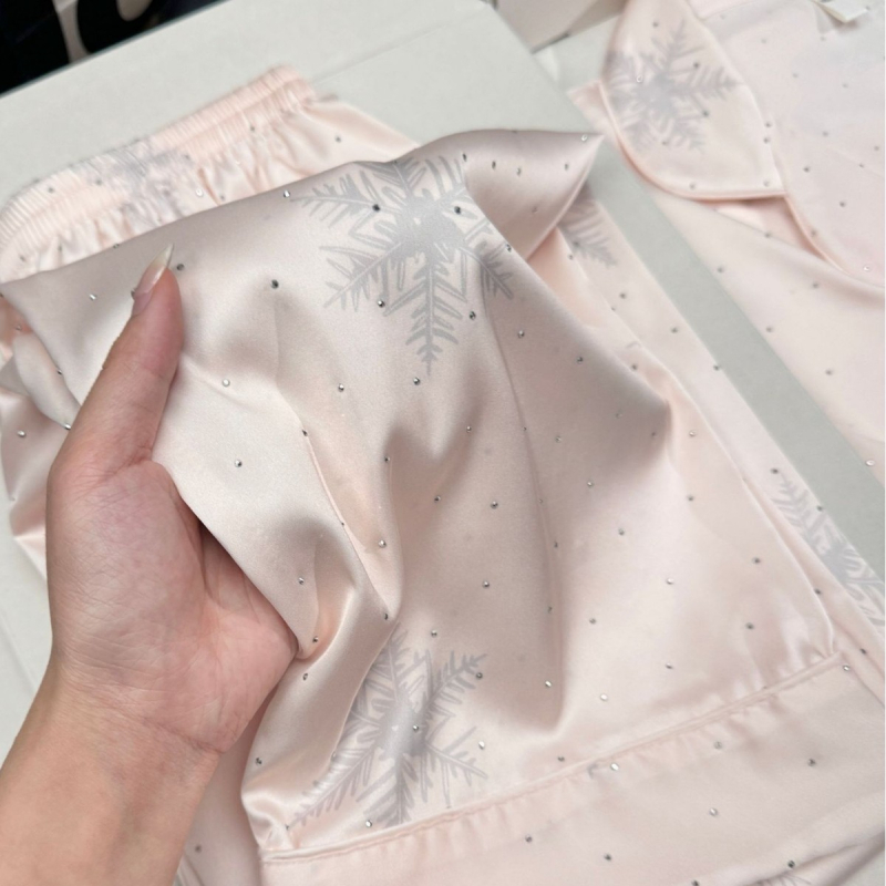 Set pidžame icy silk, 95% poliester, 5% spandeks, tanak stil, gustoća tkanine 121–140 g/m²