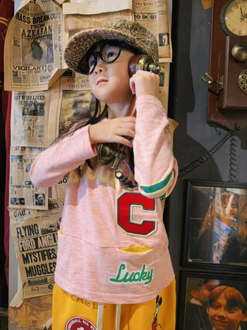 Dječja majica s dugim rukavima od slub pamuka s ušivenim cartoon motivom, okrugli izrez, za djevojčice 3–8 godina, jesen 2025