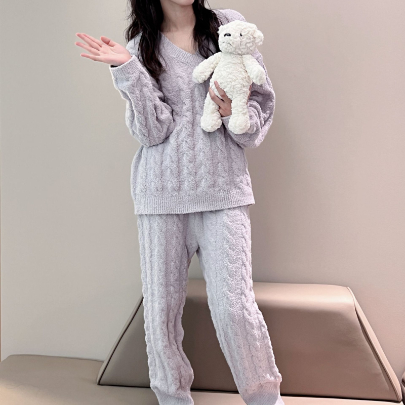 Dvodijelni veluru pijama set s V-izrezom, debeli, 301–350 g/m2, 100% poliester