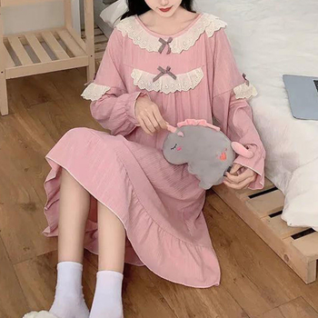 Ženska noćna haljina od Milk Silk, korejski stil s palace retro šarmom, dugi rukavi, srednja duljina, ležeran kroj, udobna kućna spavaćica