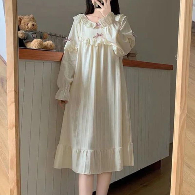 Ženska noćna haljina od Milk Silk, korejski stil s palace retro šarmom, dugi rukavi, srednja duljina, ležeran kroj, udobna kućna spavaćica