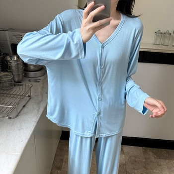 Női modal pizsama szett kardigánnal, hosszú ujjú felsővel és hosszú nadrággal, 100% modal, vékony anyag, V-nyak, 161–180 g/m²