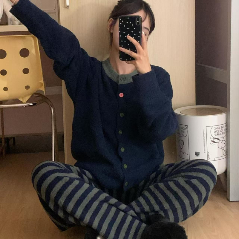 Set de pijamale pentru femei, din velur perlat, cu dungi contrastante, bluza cu guler rotund, mâneci lungi și pantaloni lungi, pentru iarnă/toamnă