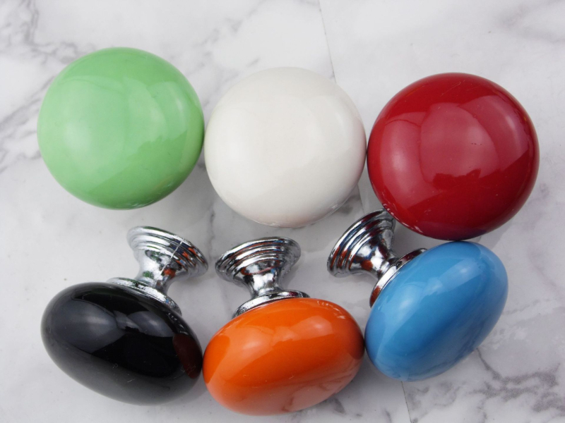 Keramička ručica od cinkove legure, s jednim otvorom, za ormare i ladice, SD tip, moderan stil