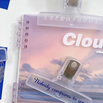 Držiak na zápisník – priehľadný plast, stolný organizér, Bensheng