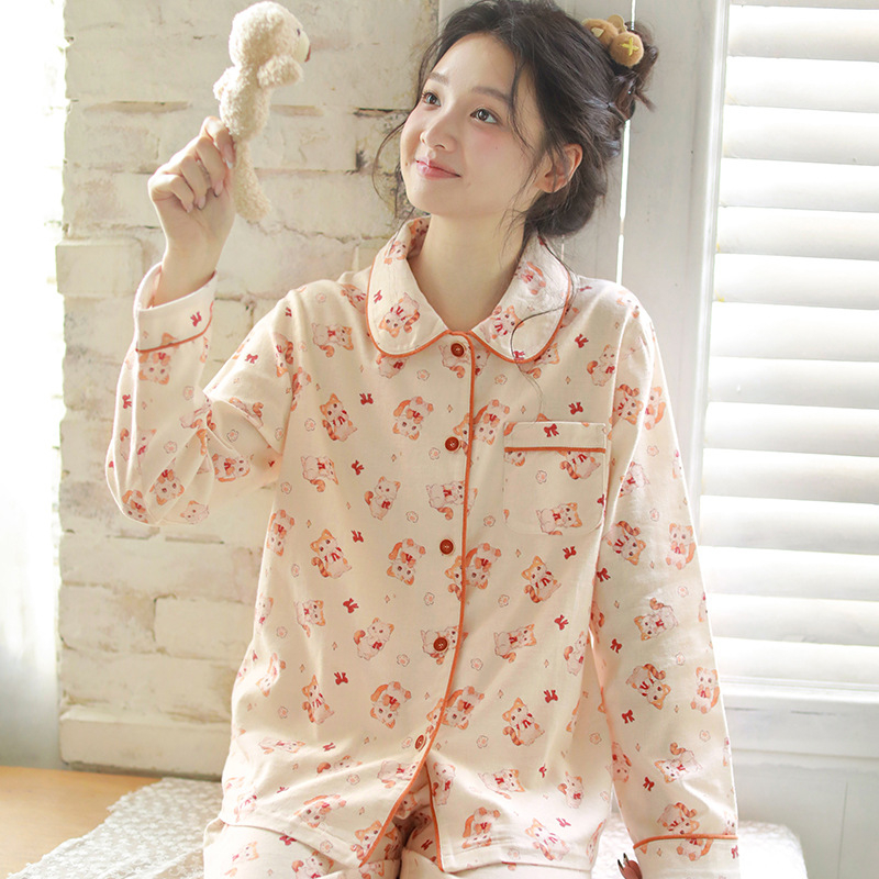 Ženski set pidžama s dugim rukavima i dugim hlačama, dizajn crtani zeko, tkivo pamuk, 95–100% pamuk