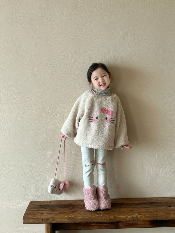 Dječji sweatshirt u korejskom stilu za djevojčice, zima, s dugim rukavima, cartoon uzorak, debeli materijal od vuneno-pamukaste smjese (80% pamuk).