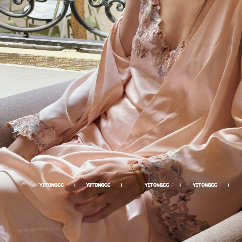 Svileni trodijelni set za spavanje s čipkastim detaljima, Ice Silk pidžama, dugi rukavi, bez ovratnika