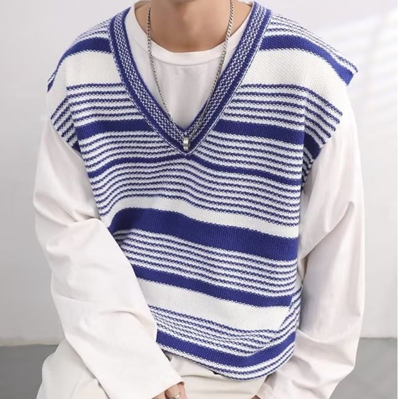 Ανδρικό πλεκτό γιλέκο με V-λαιμό, ριγέ, χαλαρή εφαρμογή, διπλής σειράς κουμπώματα, πολυεστερική ανάμιξη