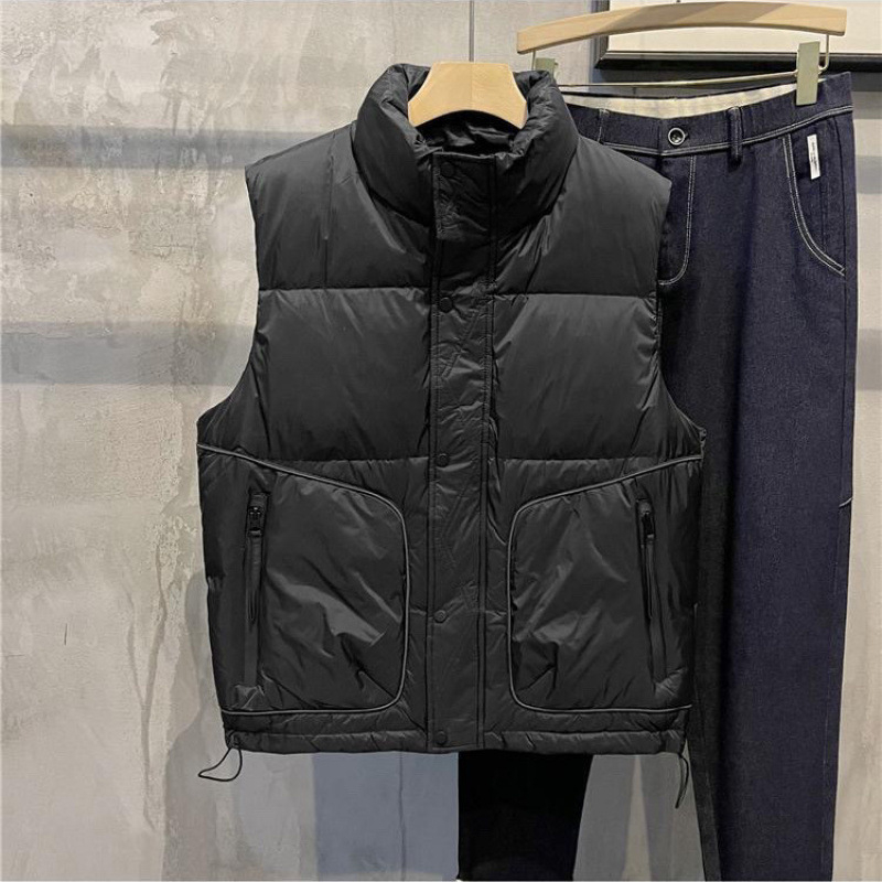 Muška vesta od patke perja - stojeći ovratnik, punjenje od patkog perja, 50% udjela, loft 900, kratka duljina 40–50 cm