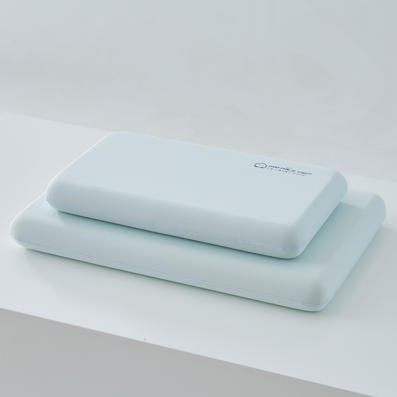 Jastuk od memorijske pjene za djecu i učenike, s niskim tlakom i sporim vraćanjem, pravokutnog oblika, visina jezgre 5–10 cm, težina jezgre 1–2 jin