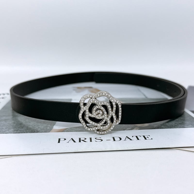 Дамски колан от имитационна кожа с украса розово цвете и кристали, тънък дизайн (<2 см), катарама от сплав, гладко закопчаване, електроплатина с диаманти