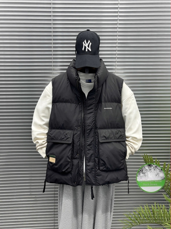 Prsluk s kacjim perjem, 66–70% udjela perja, zatvarač, rever kragna, vinilon tkanina