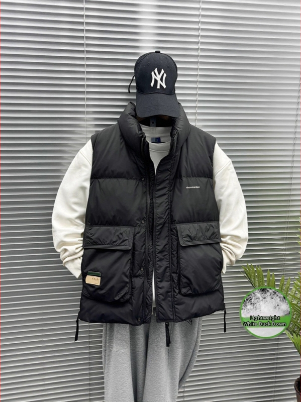 Prsluk s kacjim perjem, 66–70% udjela perja, zatvarač, rever kragna, vinilon tkanina