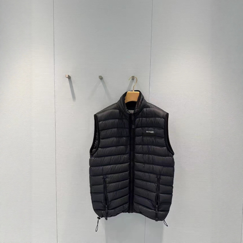 Unisex Down jakna cardigan za zimu – izvezeno, gusta izolacija, 51–55% perja, White Duck Down, prilagodljiv kroj, zatvaranje jednim redom gumba, bez kapulje