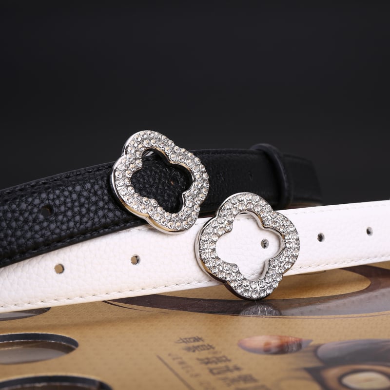 Дамски кожен колан, естествена кожа; катарама от сплав; гладко закопчаване; стил дами, свеж