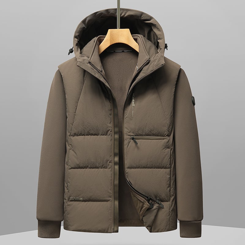 Muška kapuljačasta jakna od perja, debela izolacija, 86-90% sadržaja bijelog patka perja, uklonjiva podstava, prednji rajsferšlus, slobodan kroj za zimu