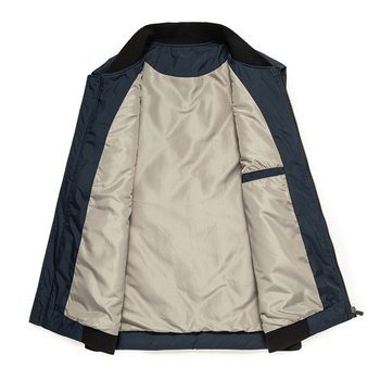 Muška down vesta za zimu, labav kroj, punjenje od bijelog patčinog perja, debela izrada, zatvarač, srednje dužine, tkanina od 100% poliestera