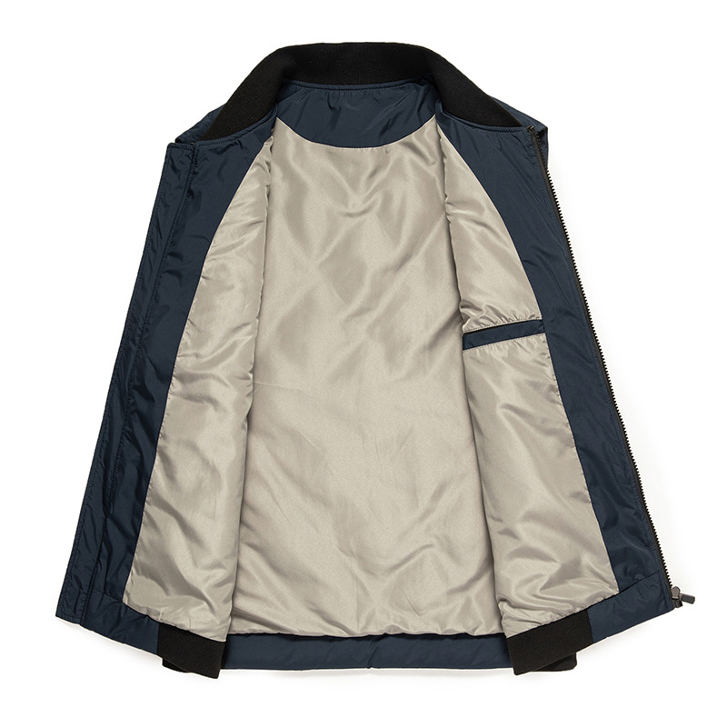 Muška down vesta za zimu, labav kroj, punjenje od bijelog patčinog perja, debela izrada, zatvarač, srednje dužine, tkanina od 100% poliestera