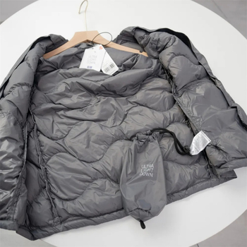 Muško lagano vesto s perjem s V izrezom, bez kapuljače, poliester tkanina, punjenje od bijelog patka