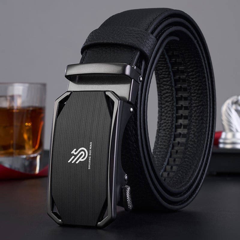 Мъжки кожен колан от първи слой телешка кожа, автоматична катарама, бизнес стил; ширина 2-4 см; Материал: първи слой телешка кожа; Катарама: сплав; Закопчаване: автоматично; Обработка: електроплатинация