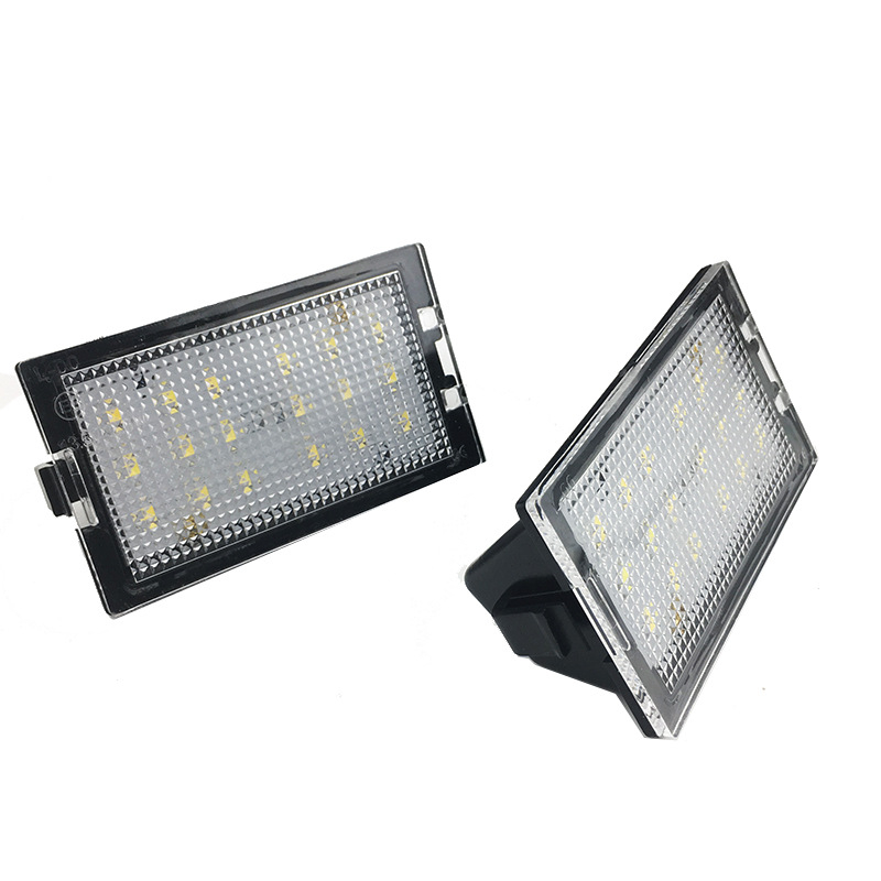 LED svjetlo za registarsku pločicu za Land Rover Discovery 3/4 LR3 LR4 L319 L320 — 12V, 2W, 30000 h, 3825 LED
