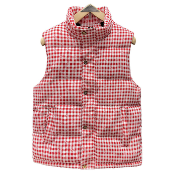 Muška vest s punom od down-pamučnog punjenja, karirani uzorak, stojeći ovratnik, bočni džepovi, slobodan kroj