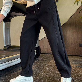 Muške hlače ravnog kroja, dugi, jesen 2025, mješavina pamuka s Cupro vlaknima, srednje niska struka