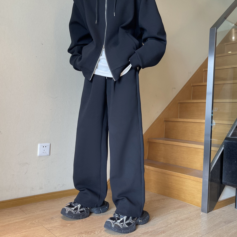 Muške sportske hlače ravnog kroja, mješavina poliester-bavlna, srednje niski pojas, za sve sezone