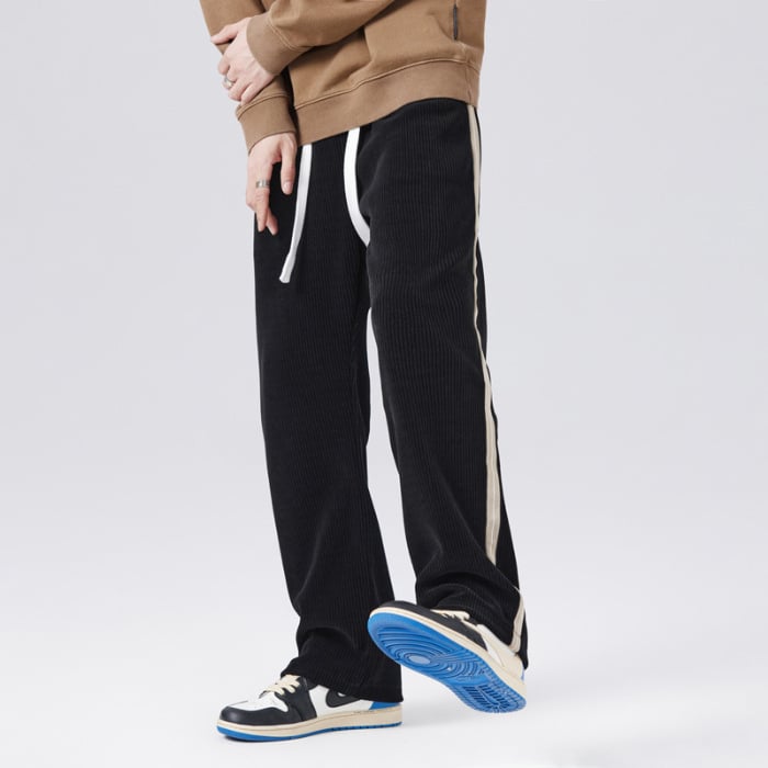 Casual sportske hlače, mladenаčki stil, ravnog kroja, visok struk, s vezicom za stezanje