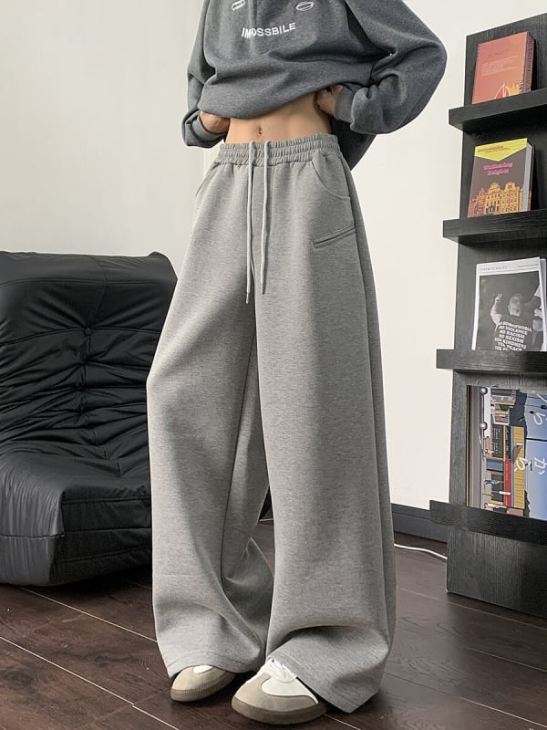 Muške široke trenirke, mikro-elastične, guste poliesterske mješavine, srednje niska struka, ravni kroj nogavica