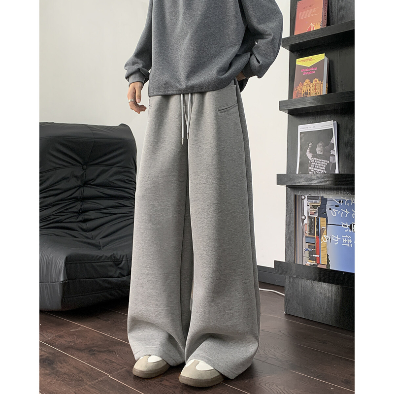 Muške široke trenirke, mikro-elastične, guste poliesterske mješavine, srednje niska struka, ravni kroj nogavica