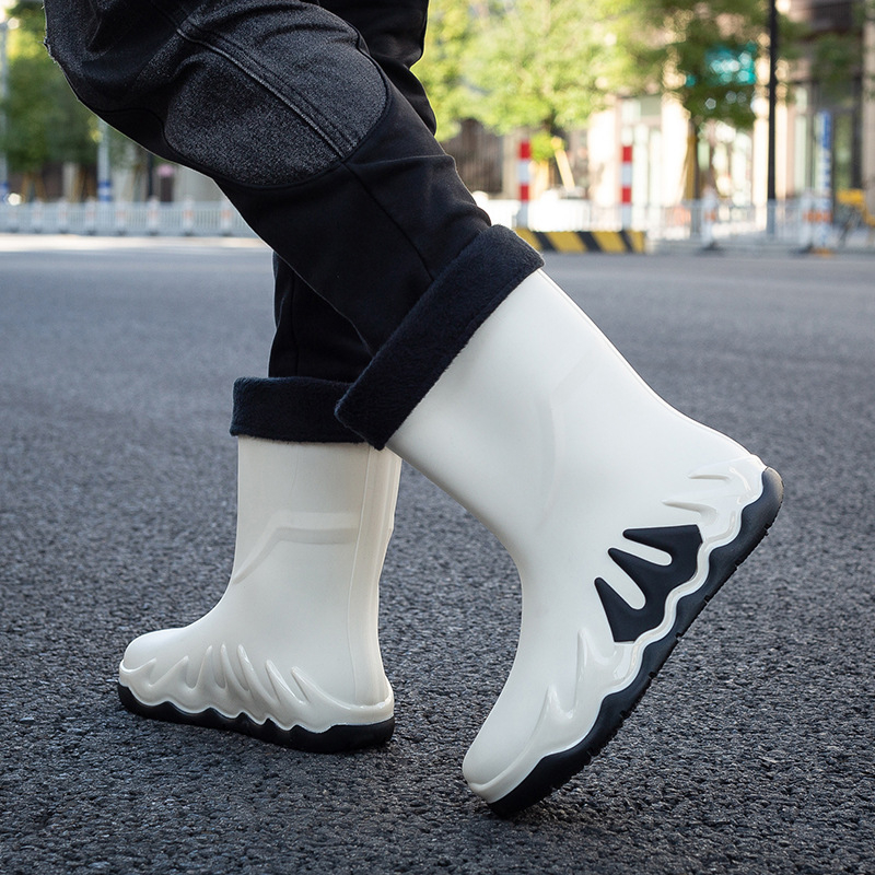 Muške vodootporne PVC čizme s umjetnom vunom unutra, EVA ulošak, mrežasta podstava, srednja visina čizme