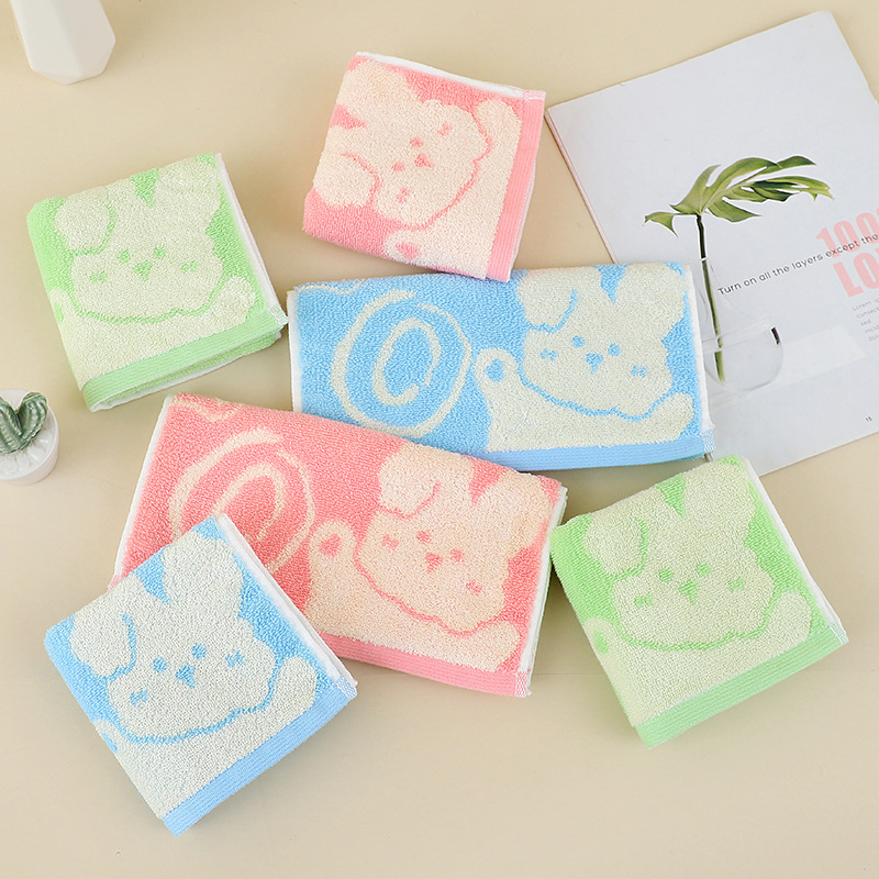 Dječji ručnik od bambusovih vlakana s jacquard zekom, cartoon dizajn, terry, mekan, 50–80 g