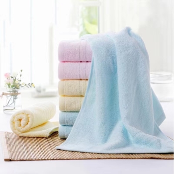 King Shore dječji ručnik za lice od 100% pamuka – ravno tkanje, težina 100–120 g, pređa 32s