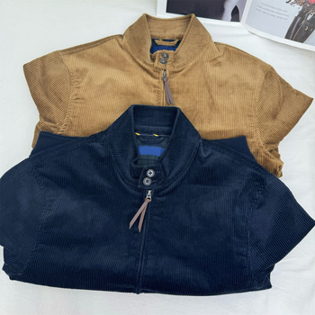 Corduroy Harrington jakna s izšivkom, pamukasti materijal, stojeći ovratnik, zip, više džepova