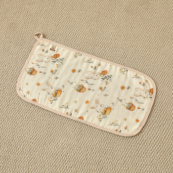 Baba arctörölköző tiszta pamut géz anyagból – négyzet alakú, újszülötteknek, uniszex, állatmintával