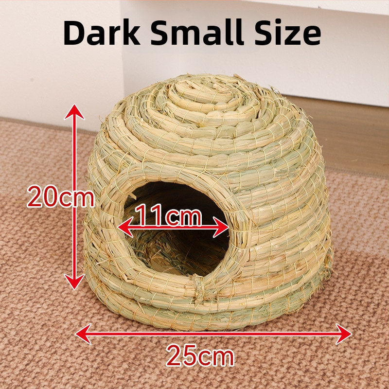 Slamnato gnijezdo u obliku dvorca za kućne ljubimce: zečeve, guinejske svinje i druge male glodavce