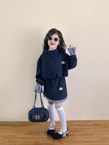 Dječji set: suknja i sweatshirt u korejskom stilu, jesen, s visokim ovratnikom i kariranim manžetama, pamukova smjesa (90% pamuk), za djevojčice 3–8 godina
