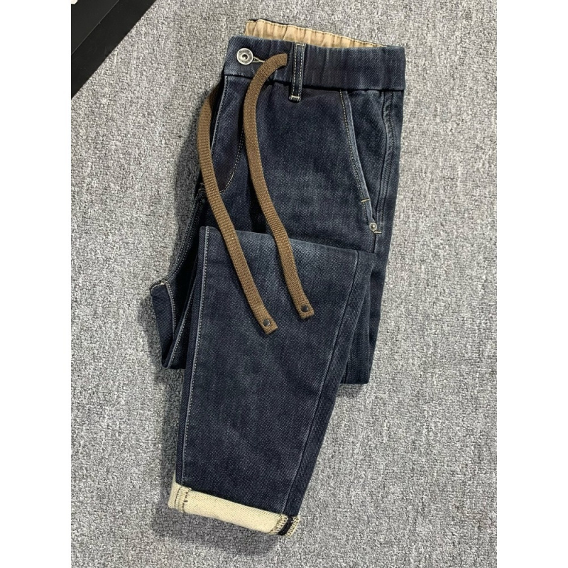 Muške traperice – ravnog kroja, srednji struk, elastični pojas sa štrikom, pamuk denim, mikroelastičnost