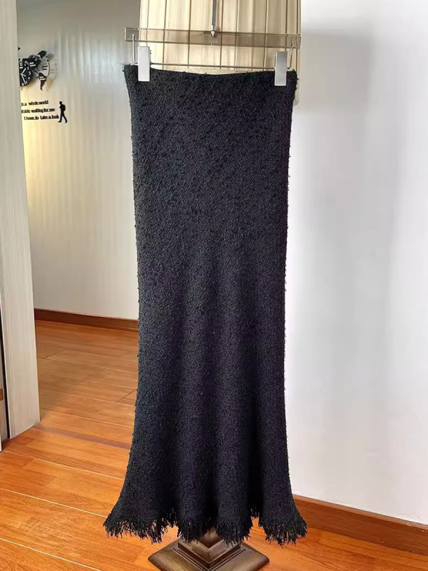 Suknja s ribljim repom i siluetom, resice, Chenille tkanina, Spandex mješavina, duga