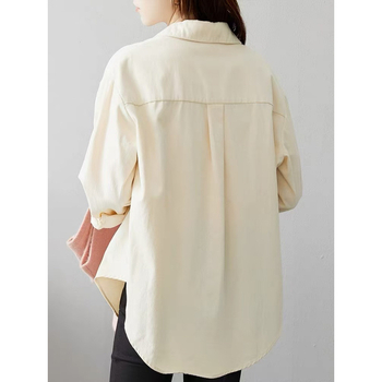 Pamukna košulja, opušten kroj, jednobojni uzorak, casual stil, trodimenzionalni kroj