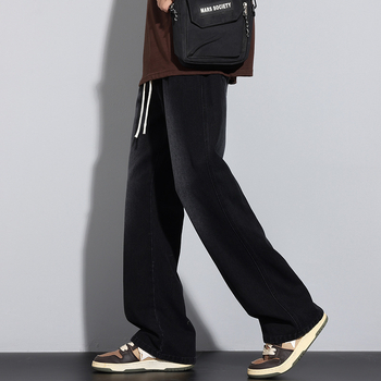 Muške traperice od denima, ravni kroj, srednje visok pas, zip, mikroelastične, pamuk 68,3%