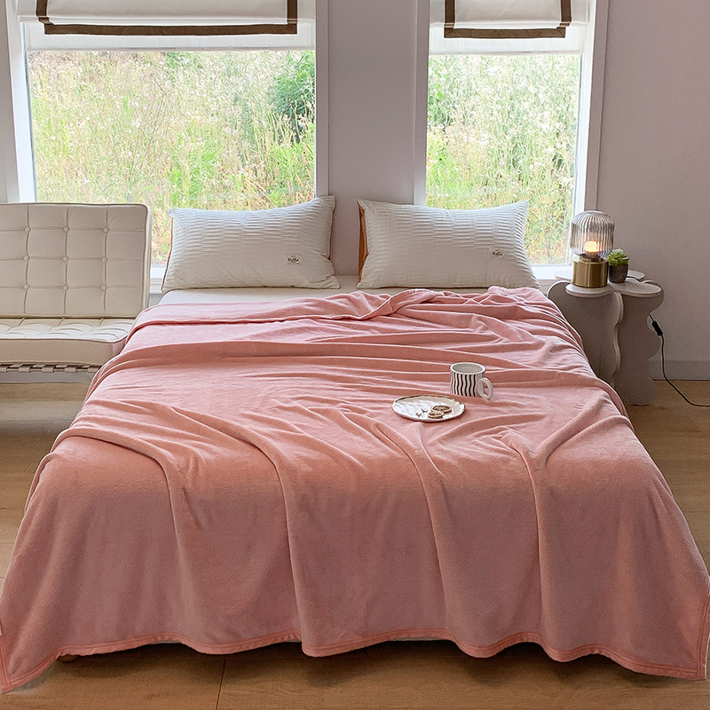 Buckwheat фланелено одеяло, полиестерно влакно, 300–499 г, геометричен модел, четири сезона