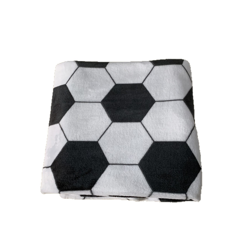 Nogometna flanel deka, poliester, 280 g/m², geometrijski uzorak, prilagodljiva, za proljeće i jesen