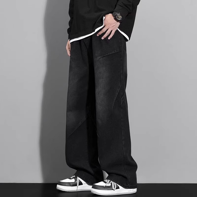 Traperice: labav ravni kroj, široke nogavice, denim s naborima, srednji pojas, zatvarač na zip